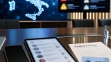 Calenda propone regole più severe: «chiudiamo TikTok e Telegram se non moderano i contenuti»